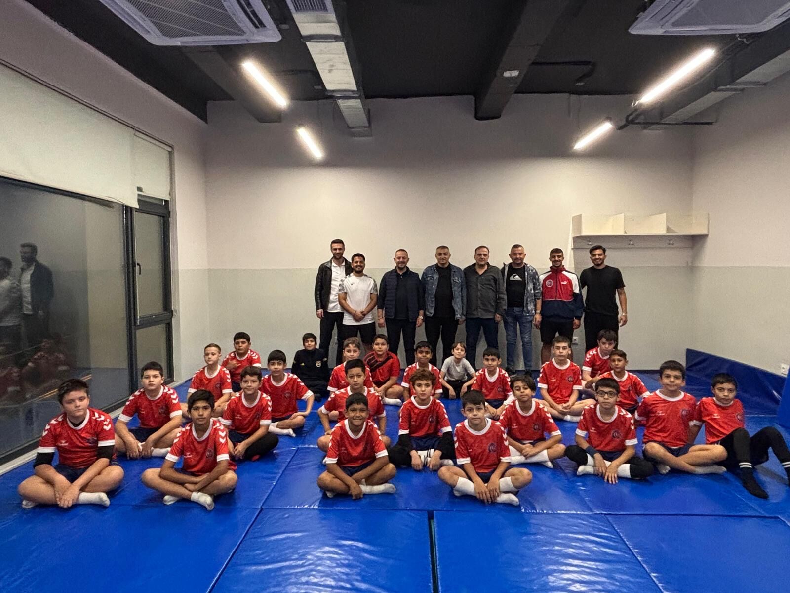 2A9B09C2 7C06 4B2B 8904 Ec9D87Fcc956