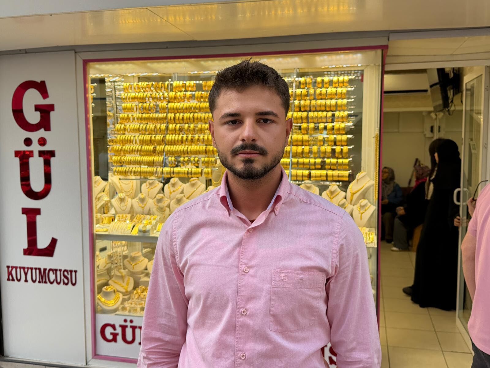 1 milyon 350 bin lira dolandırılmaktan polis kurtardı