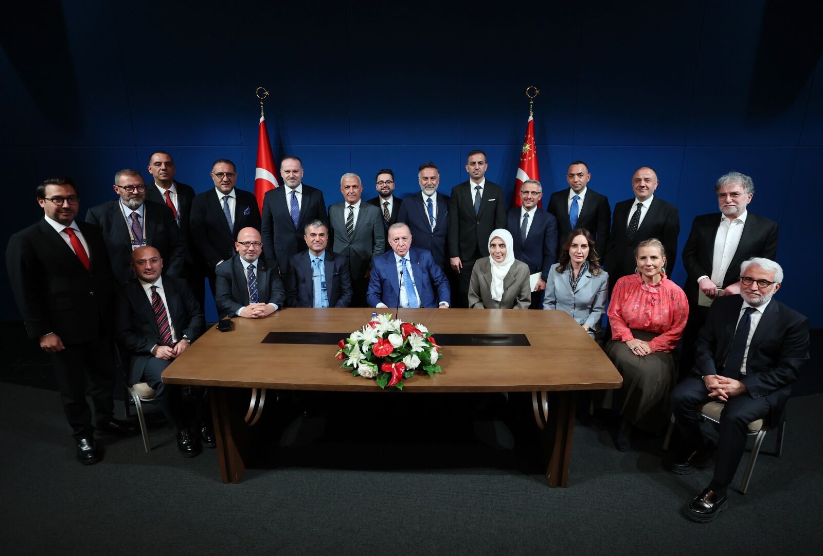 POLİTİKA