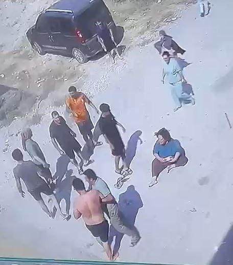 İki aile arasındaki keserli ve bıçaklı kavga