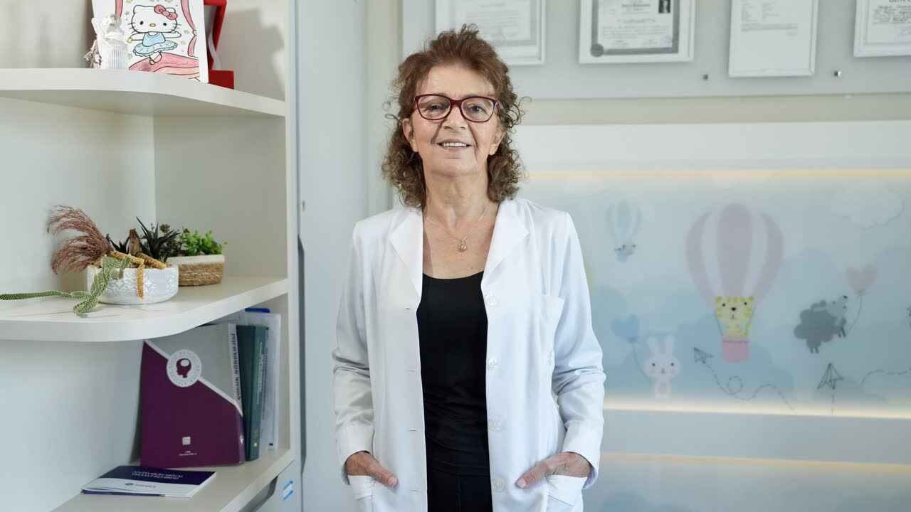 Uzmanlardan bebeklerin gelişim basamaklarını yakından takip etme uyarısı