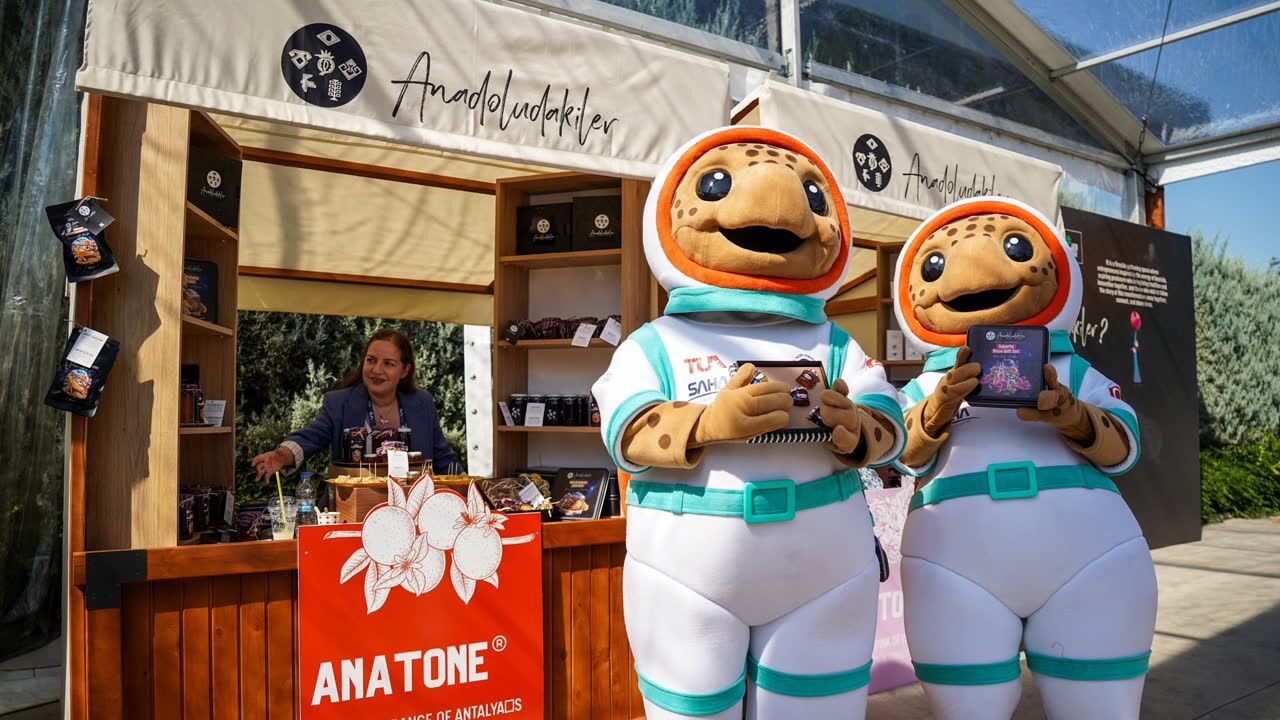 Antalya'daki uzay kongresinde 81 ilin yöresel ürünleri tanıtılıyor