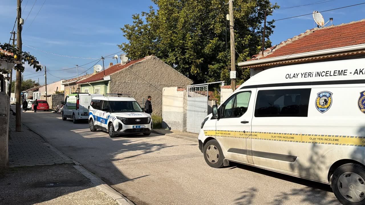 Eskişehir'de yatılı misafirliğe gittiği evde ölü bulundu