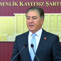 POLİTİKA