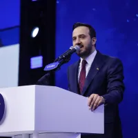 POLİTİKA