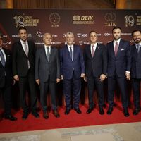 POLİTİKA