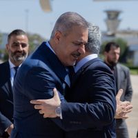 POLİTİKA