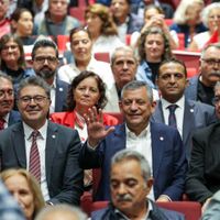 POLİTİKA