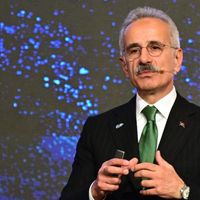 POLİTİKA