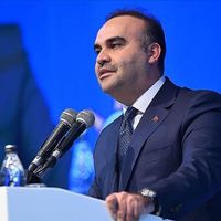 POLİTİKA