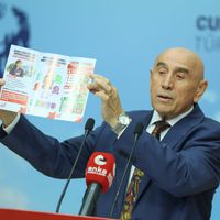 POLİTİKA
