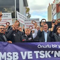 POLİTİKA