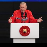 POLİTİKA