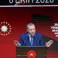 POLİTİKA