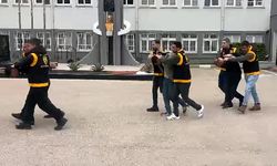 Adana’da iki grup arasındaki çatışmada, sokakta yürüyen kişi vuruldu