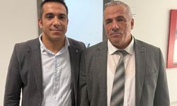 Görme engelli santral görevlisi, hastanenin sesi oldu