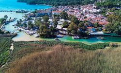 Akyaka'da denizin rengi değişti