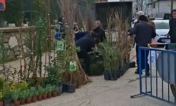 Bursa’da seyyar satıcılar, kendilerini uyaran zabıtalara bıçakla saldırdı