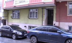 Esenler'de eşine silahla saldırdı; polisleri görünce kendini vurdu