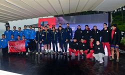 Fenerbahçe, Büyükler Türkiye Kupası Kürek Yarışları'nda kadın ve erkeklerde birinci oldu