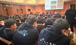 Lise öğrencileri, Japonya ve Kore'de nörobilim, yapay zeka ve teknoloji keşif gezisinde