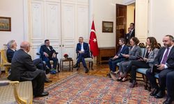 Dışişleri Bakanı Fidan, İngiltere'de Lordlar Kamarası ve Avam Kamarası üyeleriyle görüştü