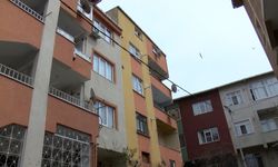 Kartal'da yalnız yaşayan kadın evinde bıçaklanmış halde ölü bulundu