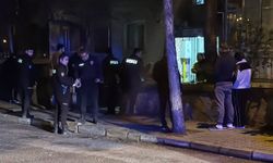 Kuzenini tabancayla yaralayıp, intihar etti