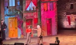 Tiyatrocu Müjdat Gezen hastaneye kaldırıldı