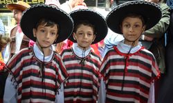 Üçüzler, 23 Nisan kutlamalarında ilgi odağı oldu