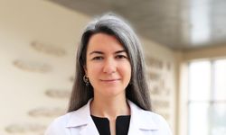 Dr. Dt. Pirbudak: 'Diş eti hastalıkları kalp ve alzheımer riskiyle ilışkili olabilir'