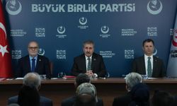 Büyük Birlik Partisi'nin 13'üncü Olağan Büyük Kurultayı 7 Haziran'da yapılacak