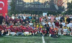 Beyoğlu’nda Sezon Finali Dostluk Maçıyla Taçlandı