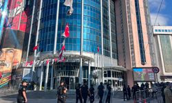 İzmit Belediyesi'ne operasyon: Başkan Fatma Kaplan Hürriyet dahil, 31 kişiye gözaltı