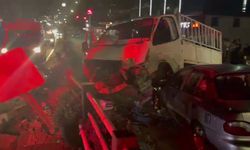 Niğde'de üç aracın karıştığı kazada 4 kişi yaralandı