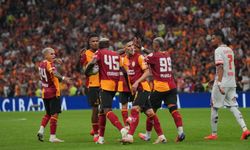 Galatasaray : 3-2 : Göztepe