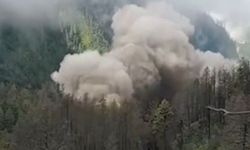 Nepal'de meydana gelen selde 19 kişi hayatını kaybetti / Video eklendi