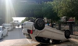 Otomobil, köprüden alt yola düştü; sürücü yaralandı