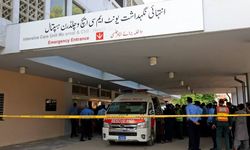 Pakistan'da hastanenin yenidoğan servisinde yangın: 15 bebek hayatını kaybetti