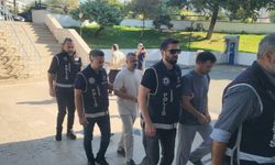 Datça'da bir teknede 9 FETÖ şüphelisi yakalandı