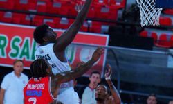 Karşıyaka özel maçta Petkimspor'a mağlup