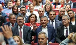 Özgür Özel: Yeni Parti kardeşlik hukukuyla bağlı olanların partisidir