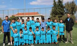 İzmir'de dezavantajlı çocuklar futbol eğitimiyle kötü alışkanlıklardan uzak tutuluyor