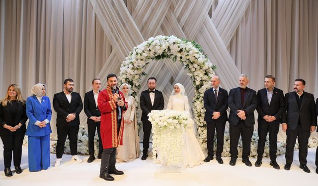 Bu Nikâhta Kimler Yoktu! Erdoğan Ailesinin Mutlu Günü