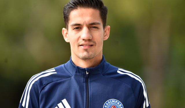 Cem Üstündağ: Emre Belözoğlu Türkiye futbolunun efsanesidir