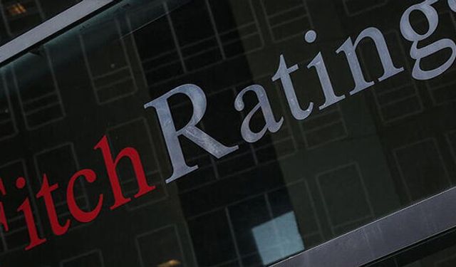 Fitch, Türkiye'nin kredi notu görünümünü pozitife çevirdi