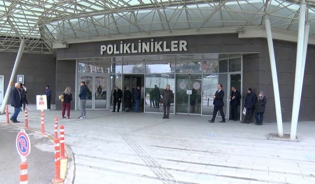 Hakan Taşıyan, yoğun bakıma alındı