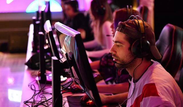 Oyun geliştirme maratonu YTÜ'de başladı