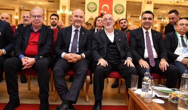 Yusuf Cevahir yeniden Karadeniz Vakfı Genel Başkanı seçildi