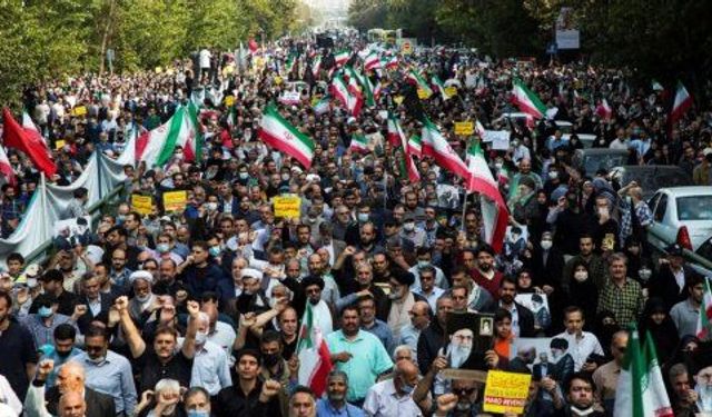 Ortadoğu'da Savaş Çanları: ABD Katar’daki Üssü Boşaltıyor